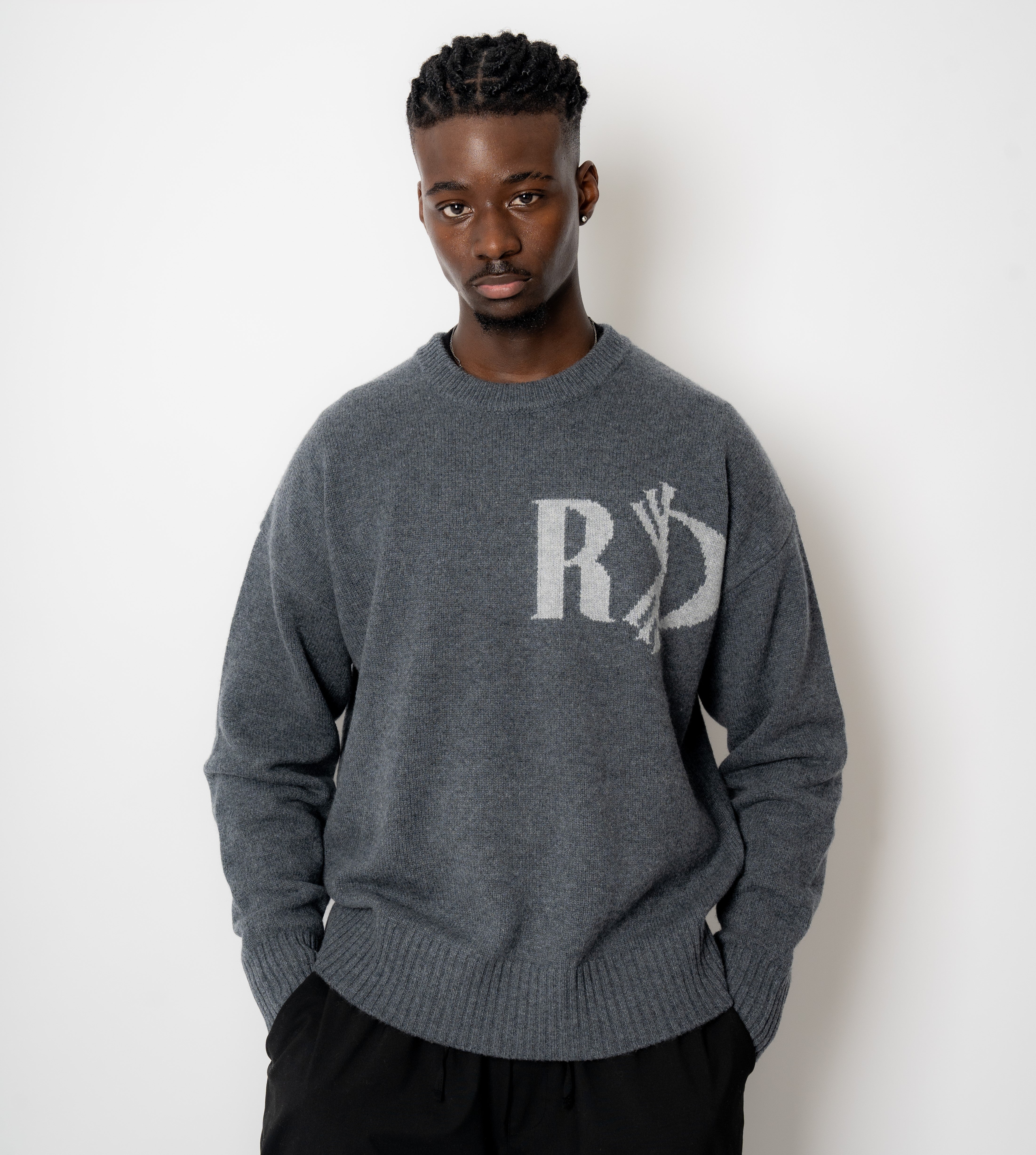 GREY RD WOOL SWEATER